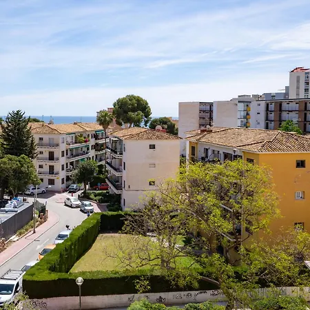 Habitacion Doble Con Bano Compartido En * Benalmadena